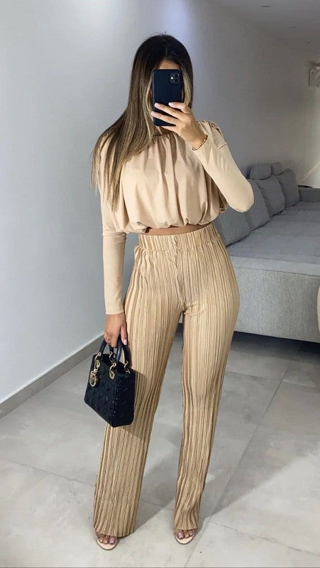 Two piece set